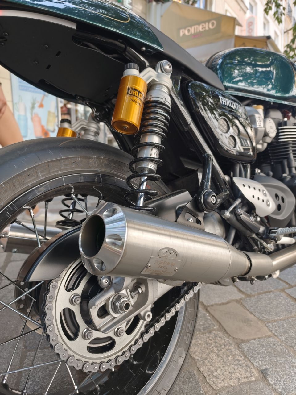 TRIUMPH THRUXTON 1200 2