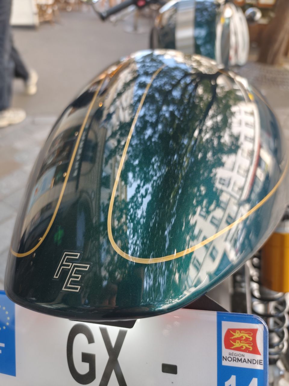 TRIUMPH THRUXTON 1200 6