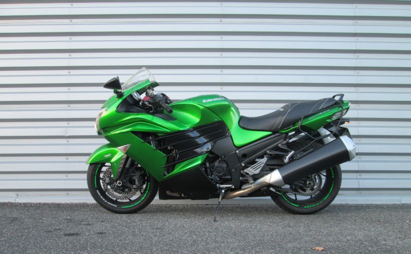 KAWASAKI ZZR 1400 24