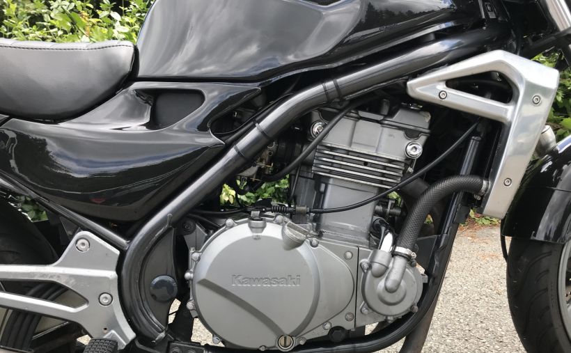 KAWASAKI ER-5 4