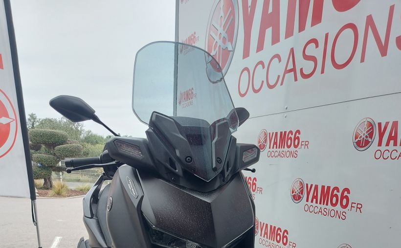 YAMAHA X-MAX 125 TECH MAX 1