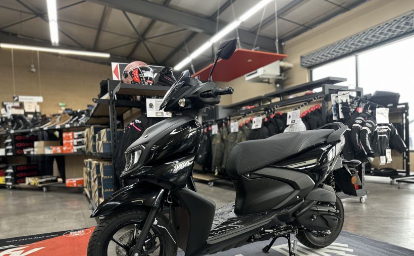 YAMAHA RayZR 125 2
