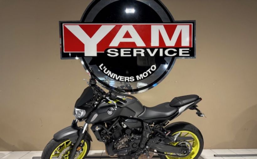 YAMAHA MT-07 (47.5CV) 1