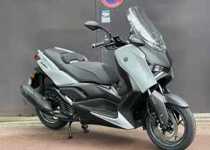 YAMAHA XMAX 300 TECH MAX TECHMAX - 821KM - GARANTIE CONSTRUCTEUR - 2025