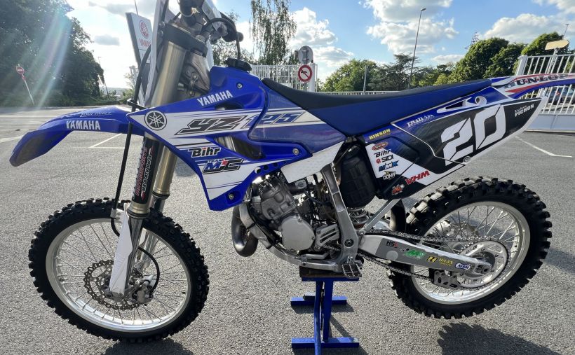 YAMAHA YZ125 3