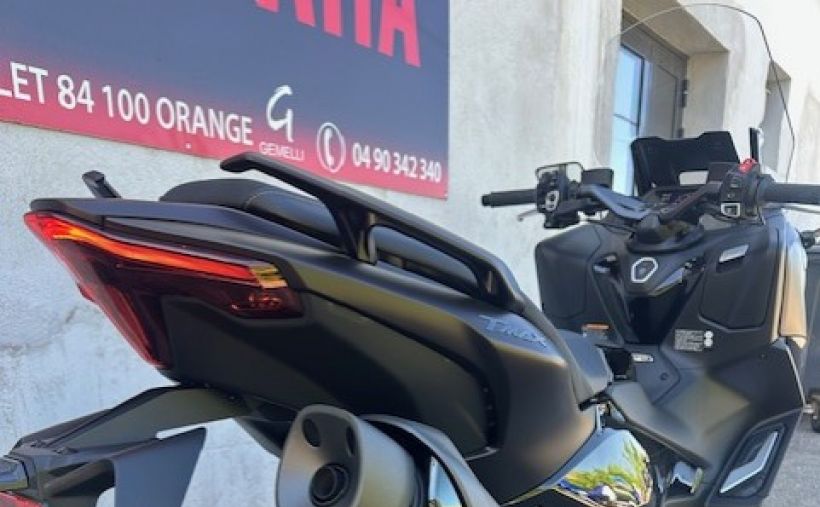 YAMAHA XP T-MAX 560 TECH MAX 2