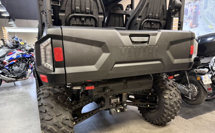 YAMAHA WOLVERINE 1000 RMAX 4