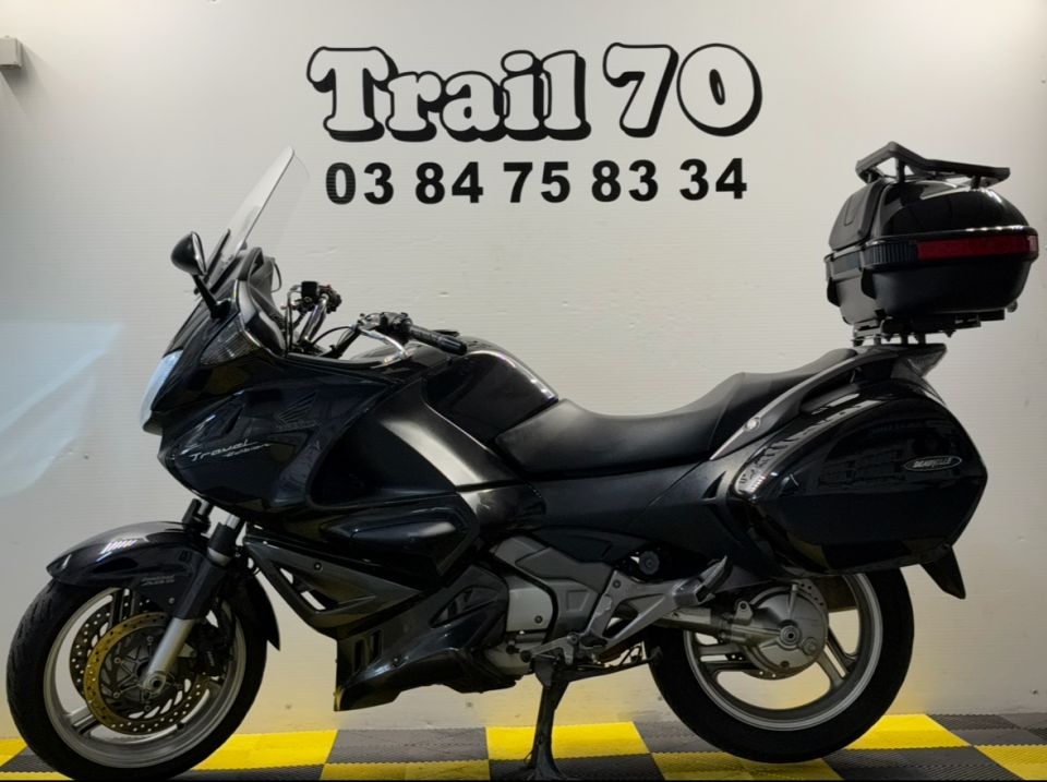 HONDA NT DEAUVILLE 700 ABS 6