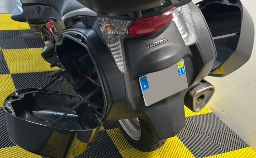 HONDA NT DEAUVILLE 700 ABS 11