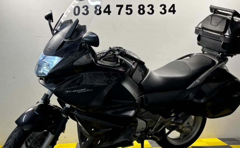 HONDA NT DEAUVILLE 700 ABS 13