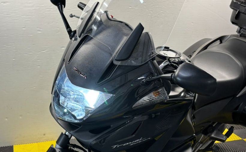 HONDA NT DEAUVILLE 700 ABS 3
