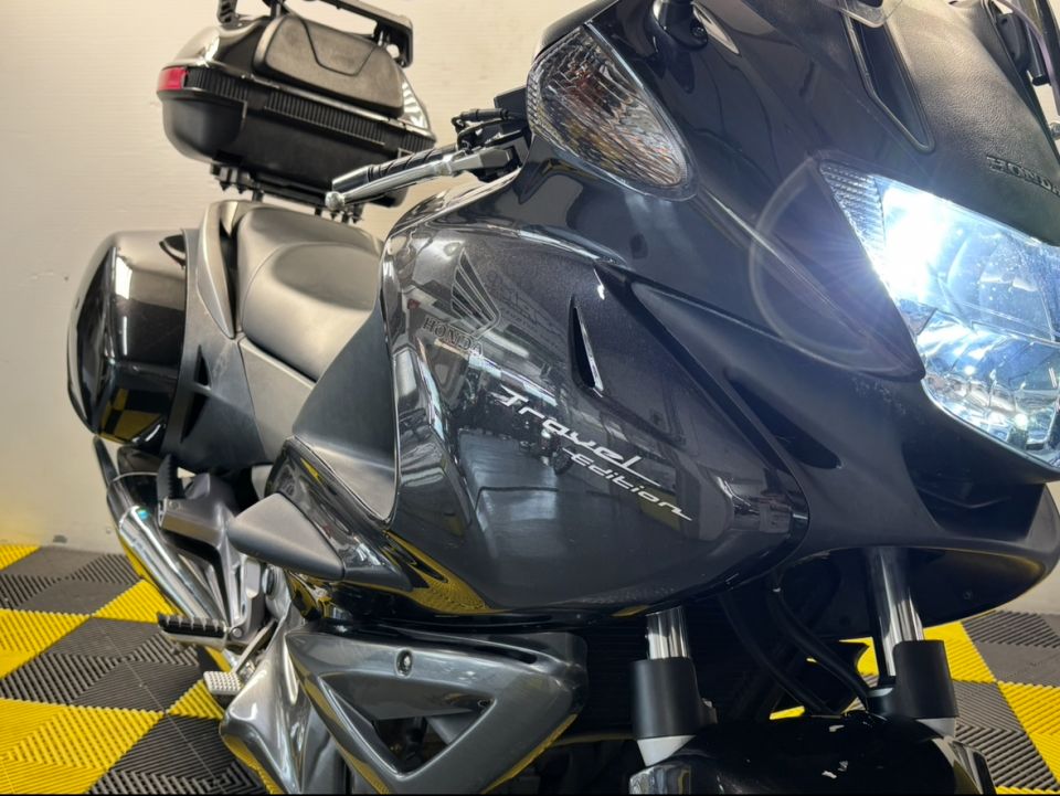 HONDA NT DEAUVILLE 700 ABS 42