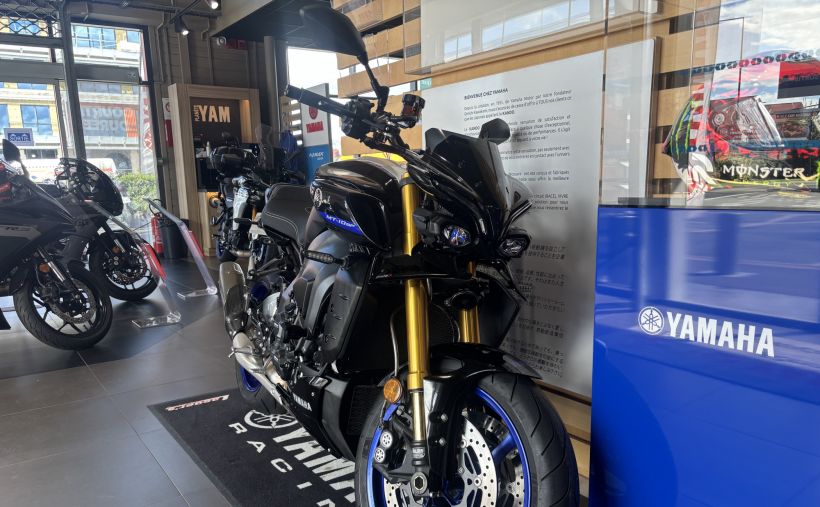 YAMAHA MT-10 SP 2