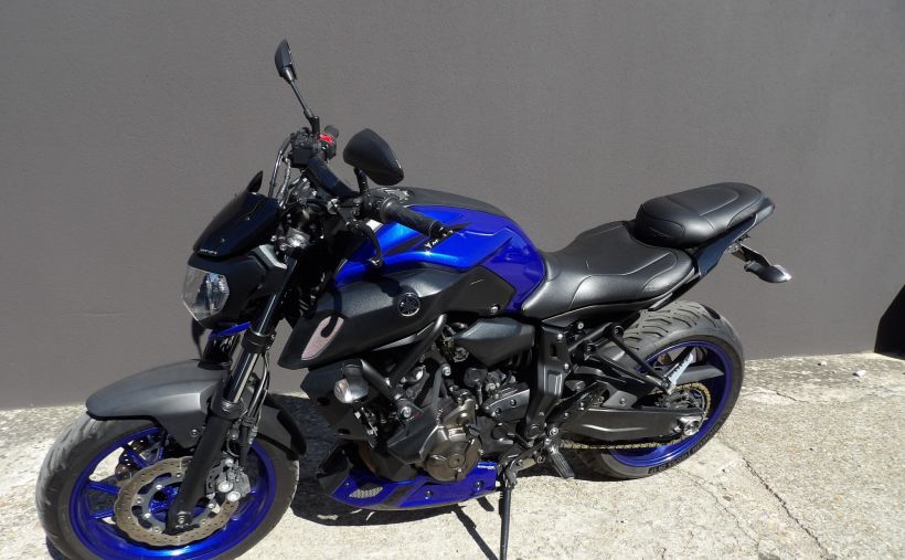 YAMAHA MT-07 (47.5CV) 4