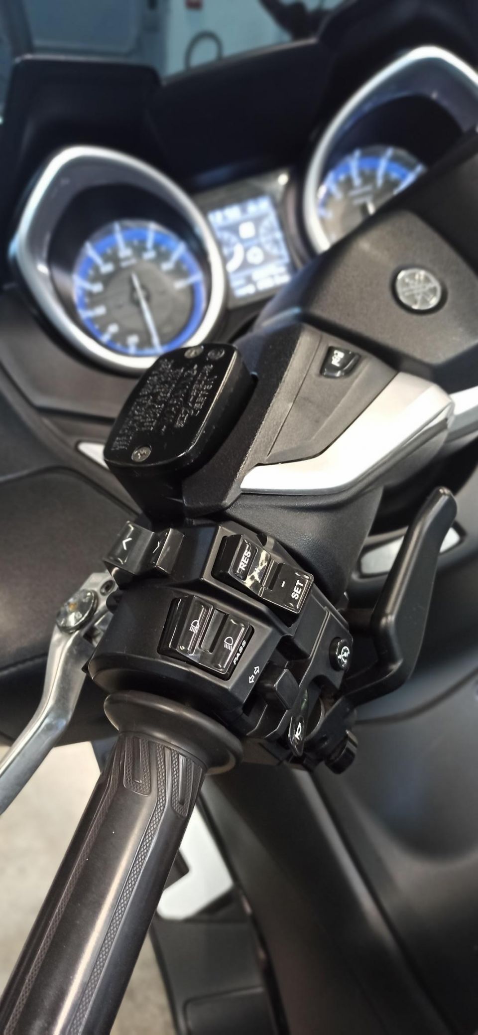 YAMAHA XP T-MAX 530 DX 5