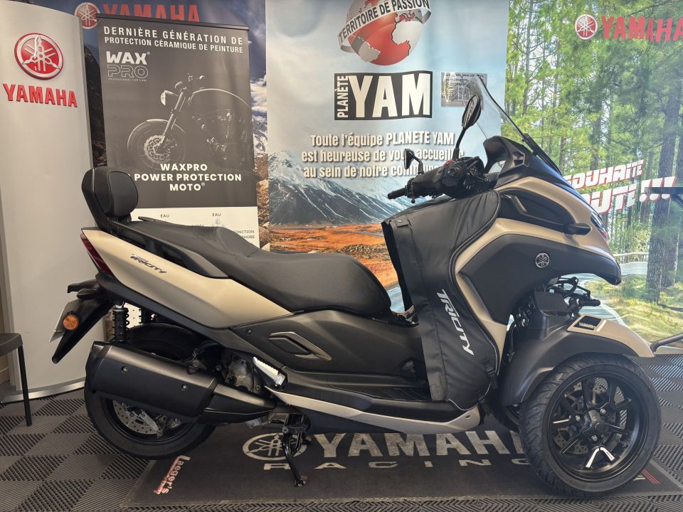 YAMAHA TRICITY 300 0