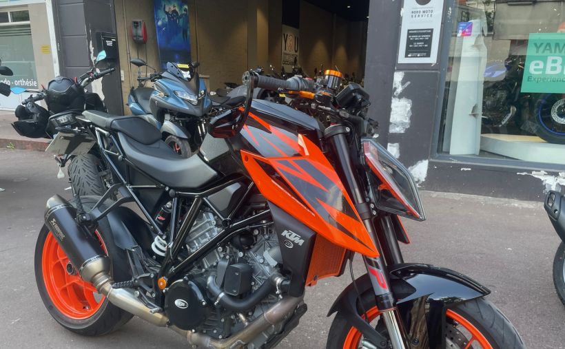 KTM 1290 SUPER DUKE R 1