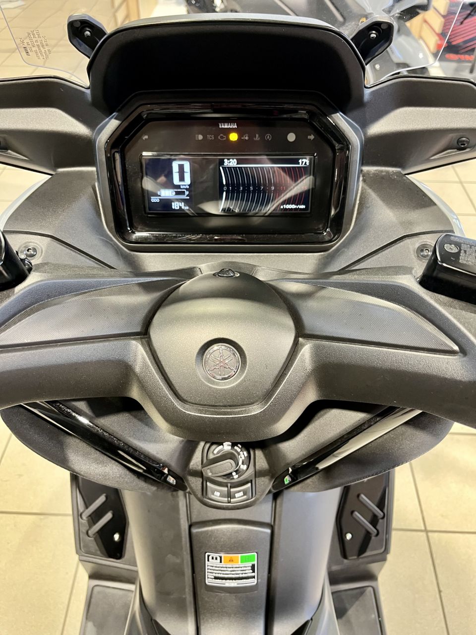 YAMAHA X-MAX 125 TECH MAX 20