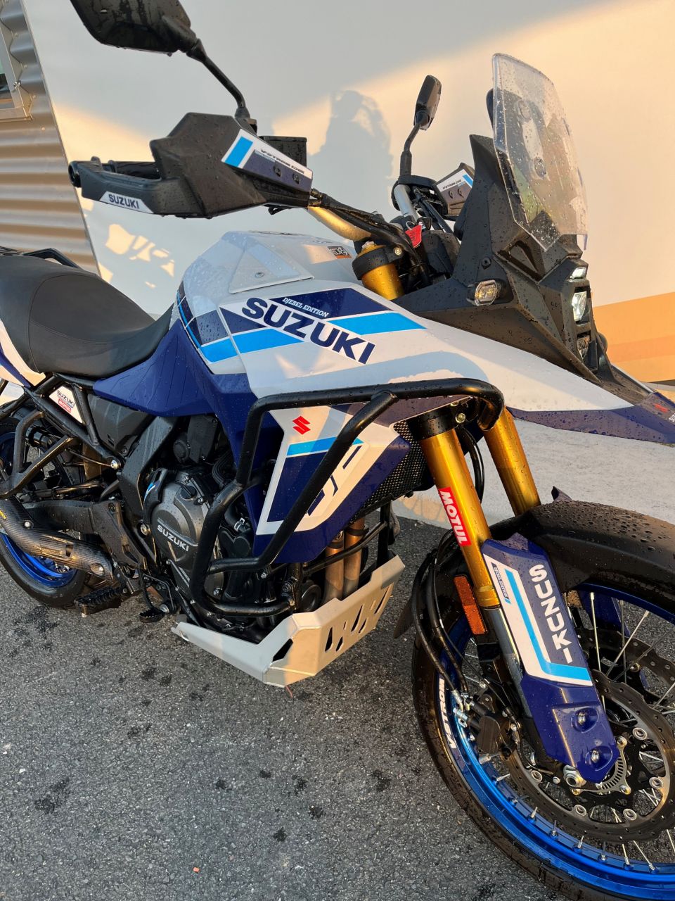 SUZUKI DL V-STROM 800DE 13