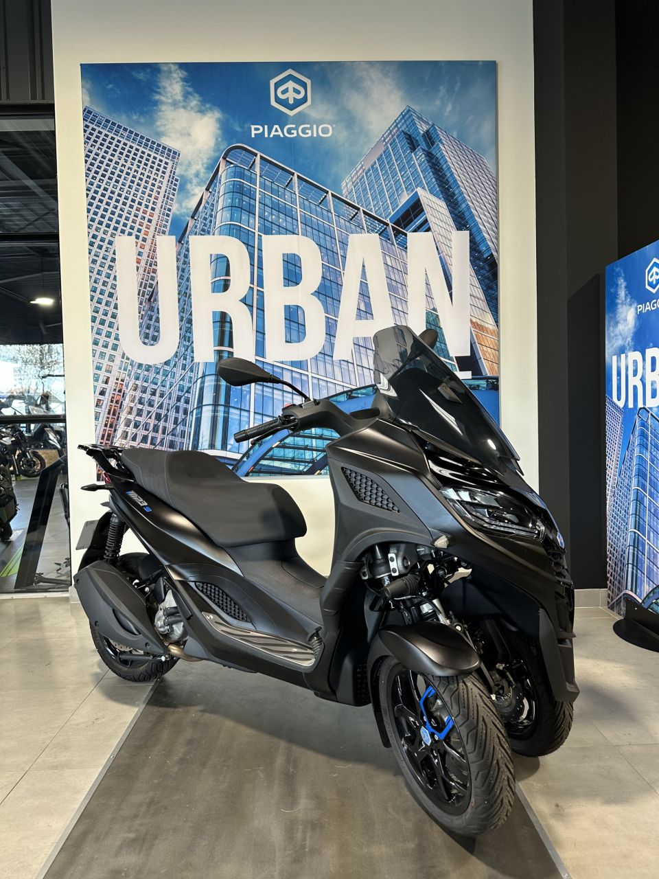 PIAGGIO MP3 310 HPE SPORT 13