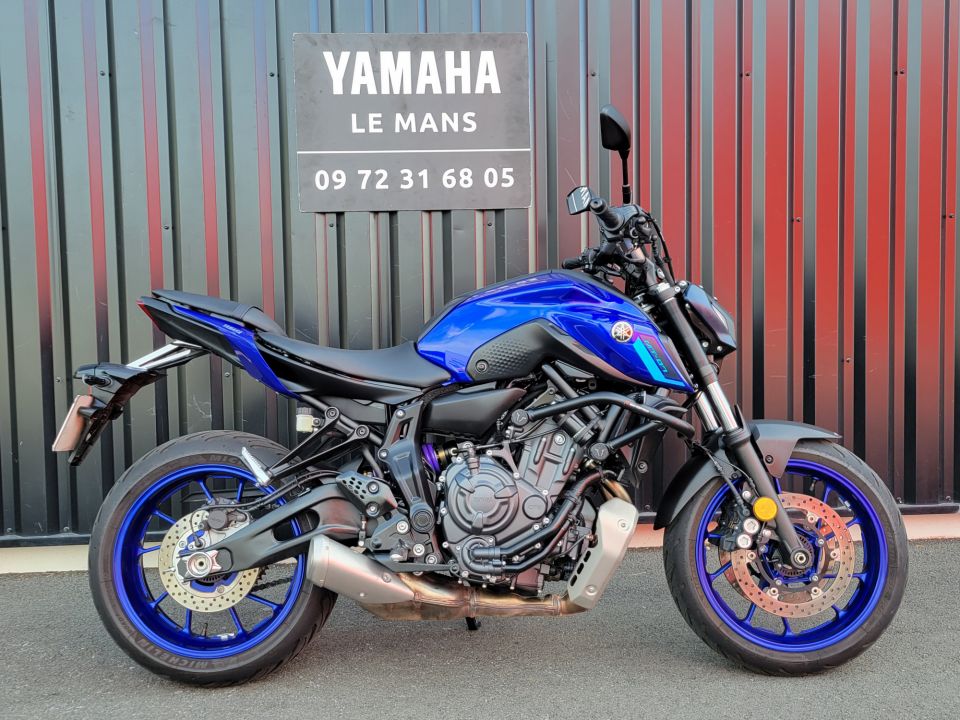 YAMAHA MT-07 0