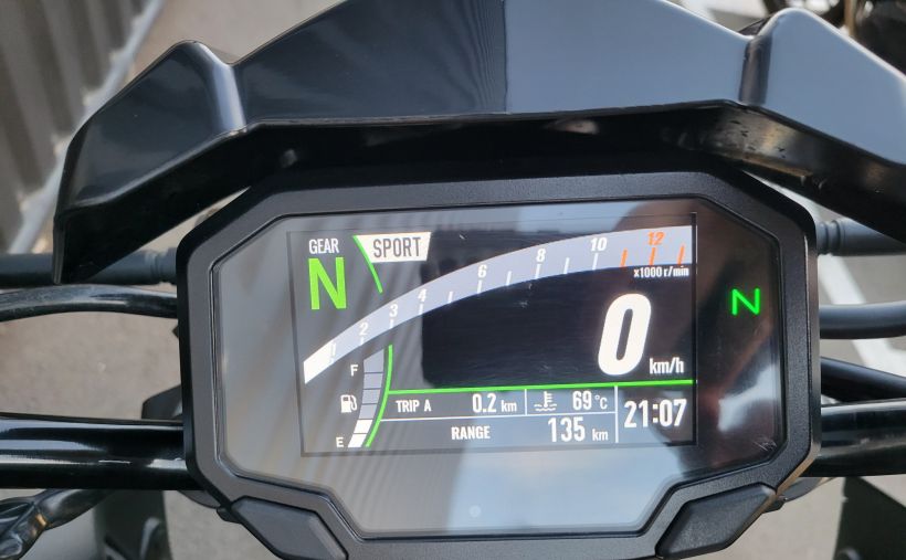 KAWASAKI Z 900 5