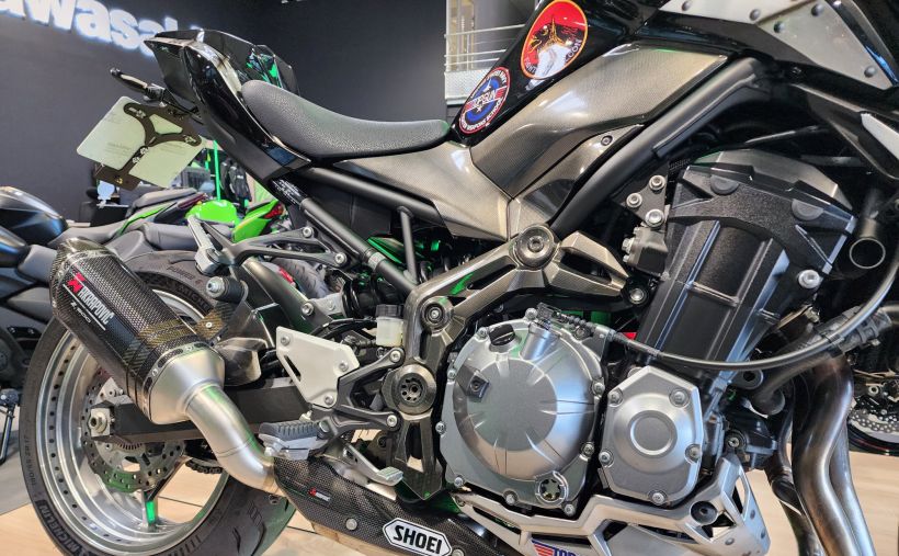 KAWASAKI Z 900 15