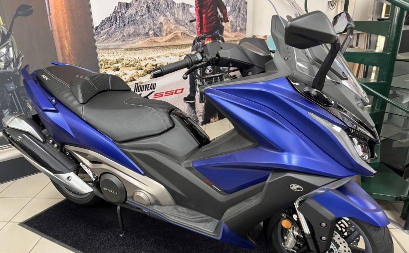 KYMCO AK 550 0