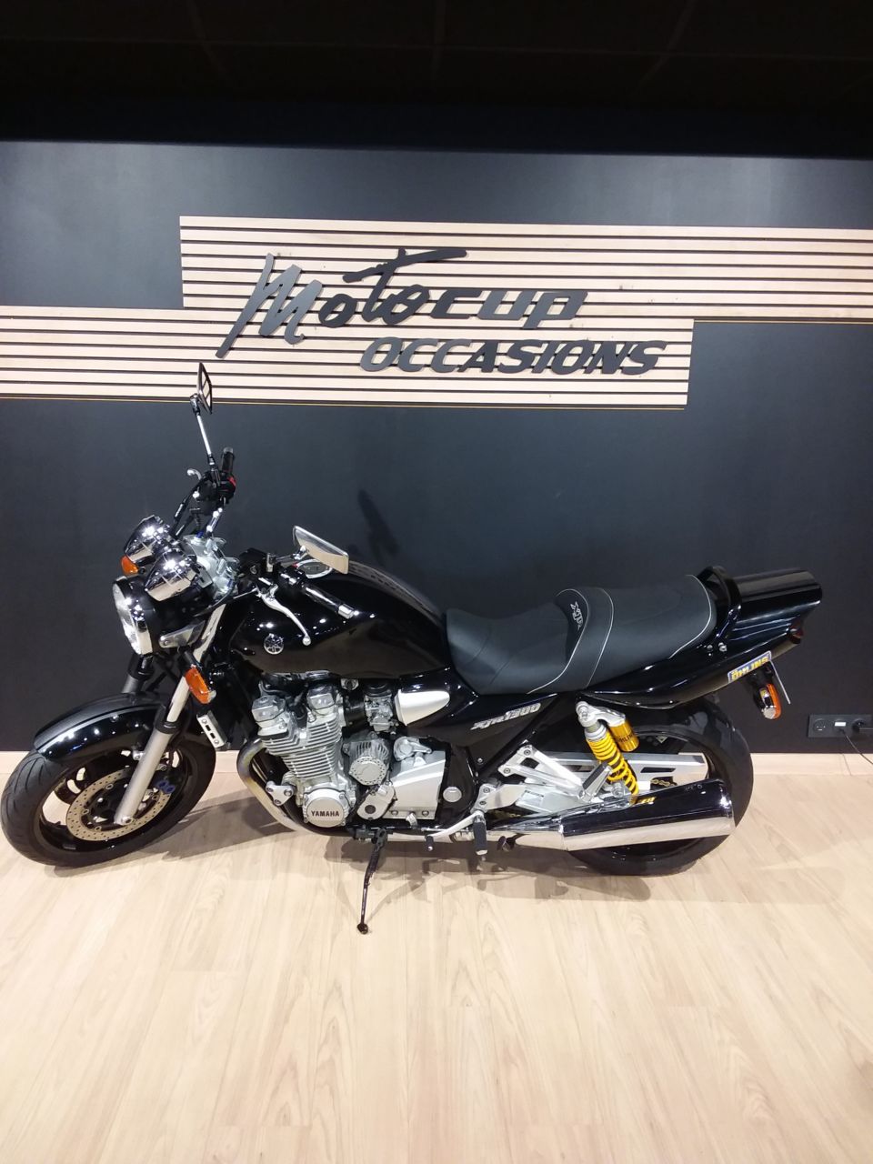 YAMAHA XJR 1300 1