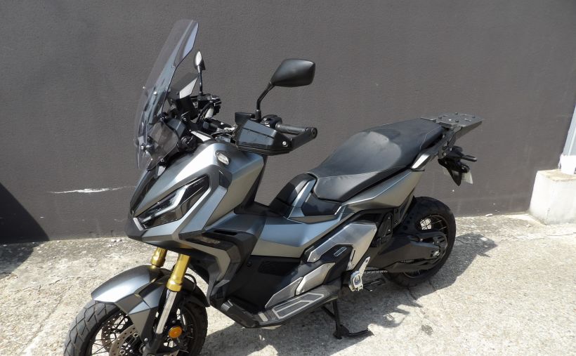 HONDA X-ADV 2