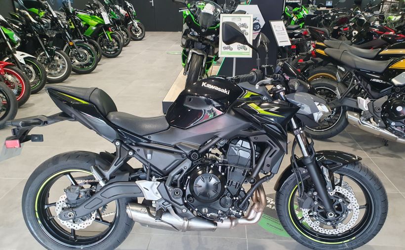 KAWASAKI Z 650 (47.5CV) 0