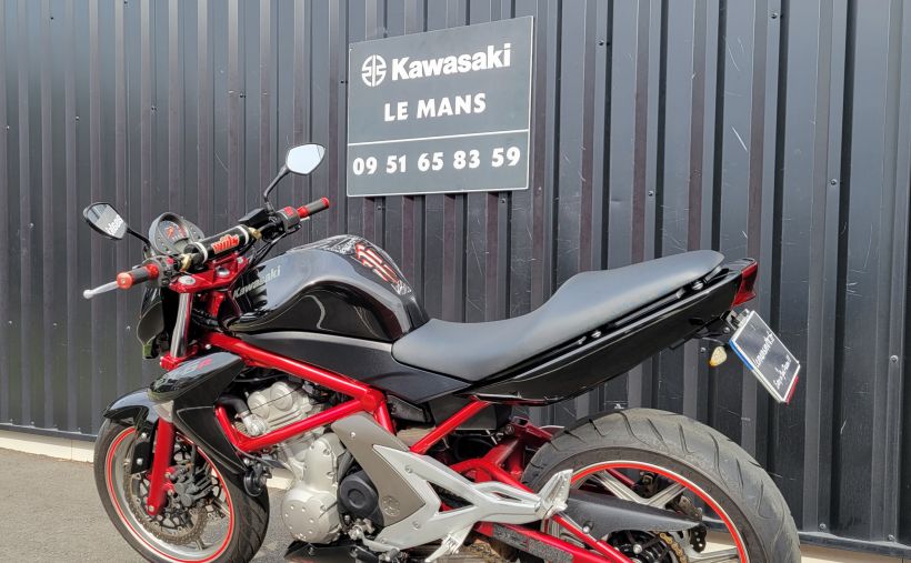 KAWASAKI ER-6 10