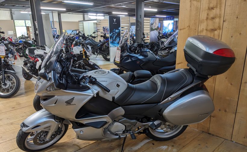 HONDA NT DEAUVILLE 700 ABS 2