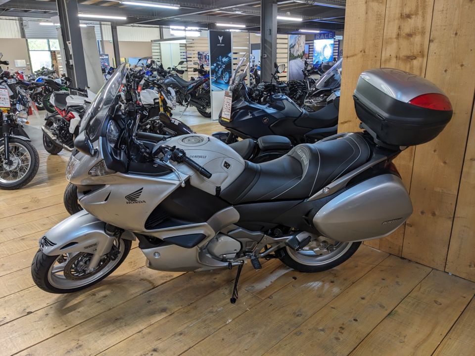 HONDA NT DEAUVILLE 700 ABS 20