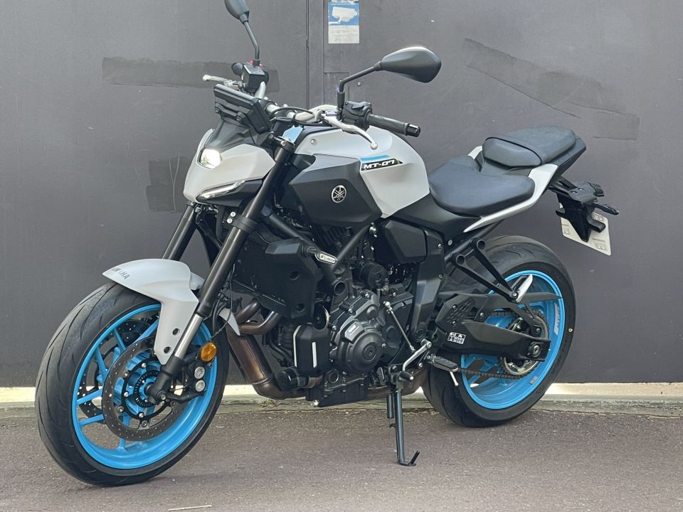 YAMAHA MT-07 A2 - MT 07 - MT07 - PROPRIETAIRE 1 - GARANTIE CONSTRUCTEUR 3