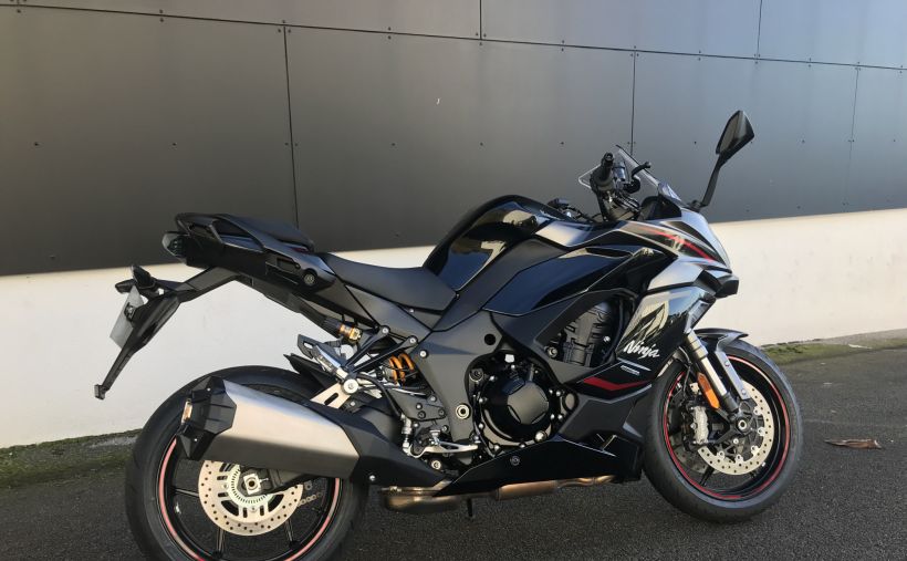 KAWASAKI NINJA 1100 SX 2