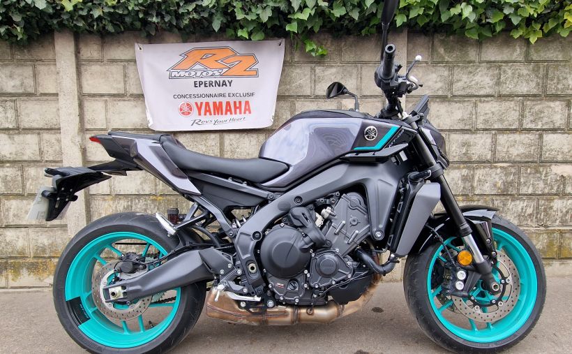 YAMAHA MT-09 Y-AMT 2024 0