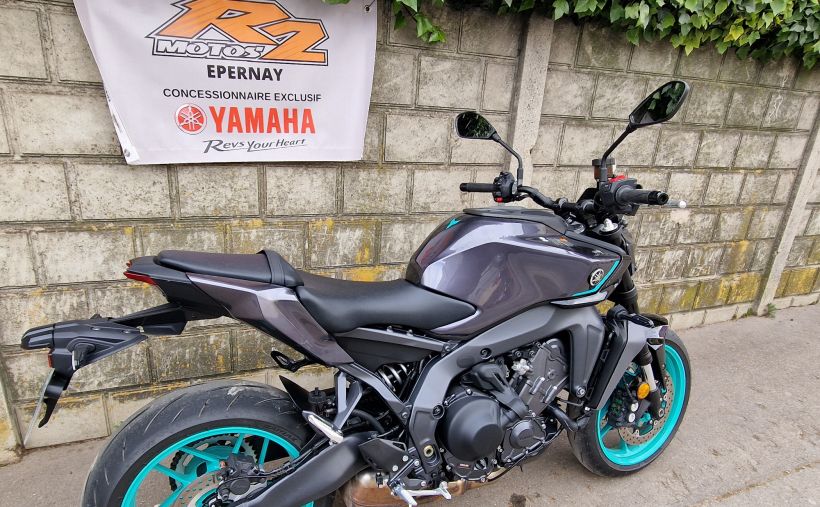 YAMAHA MT-09 Y-AMT 2024 2
