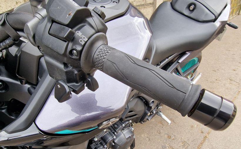 YAMAHA MT-09 Y-AMT 2024 4