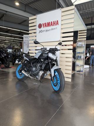 YAMAHA MT-07 Y-AMT - 2025