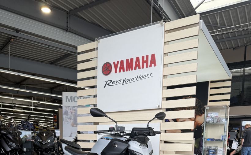 YAMAHA MT-07 Y-AMT 0
