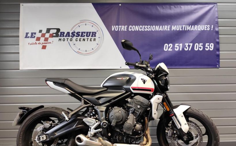TRIUMPH TRIDENT 660 0