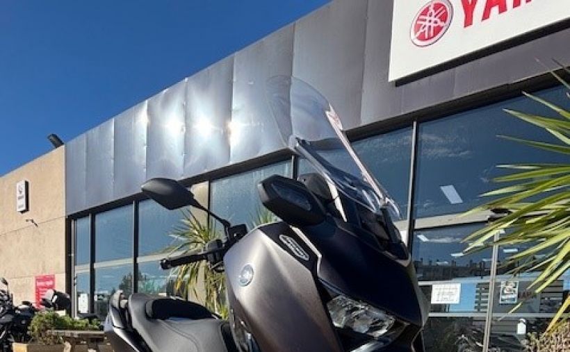 YAMAHA X-MAX 125 TECH MAX 2