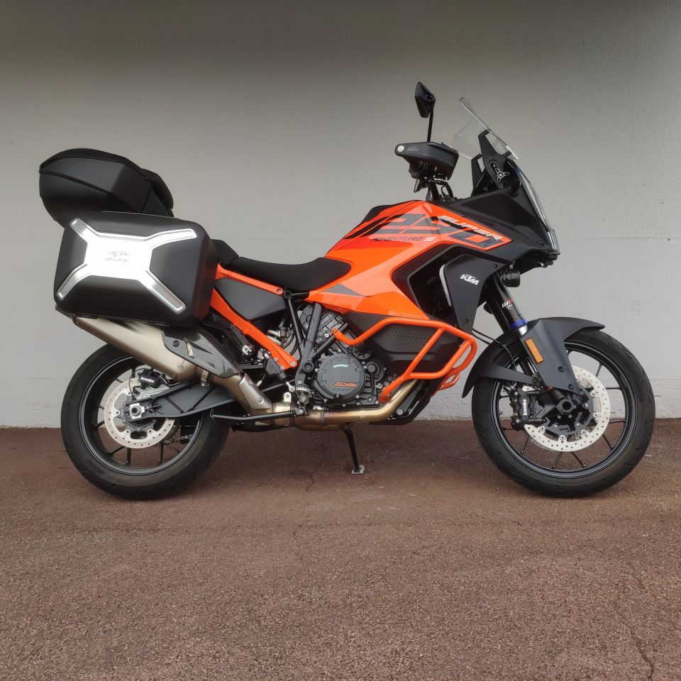 KTM 1290 SUPER ADVENTURE 3