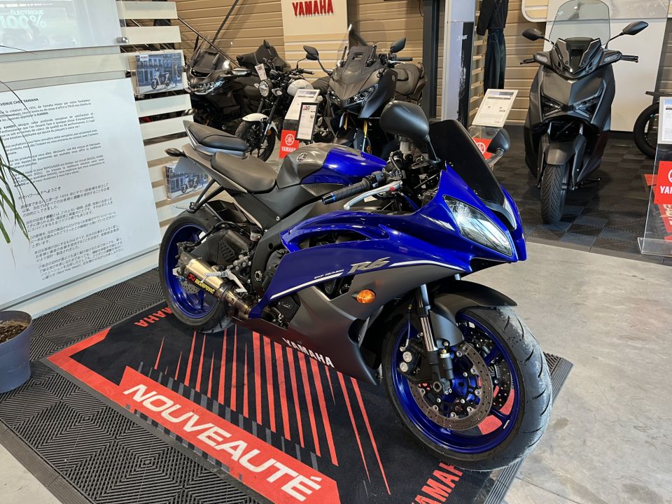 YAMAHA YZF-R6 15