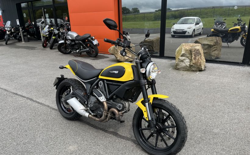 DUCATI SCRAMBLER 3