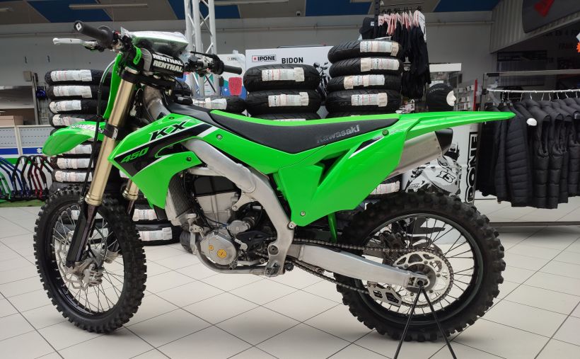 KAWASAKI KXF 450 0