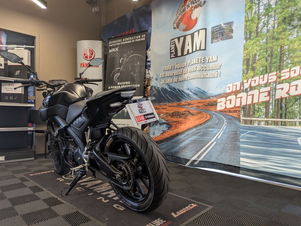 YAMAHA MT-125 ABS 7