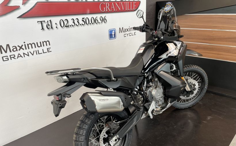 CF MOTO 800 MT-X 1
