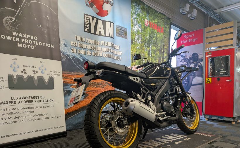 YAMAHA XSR 125 Legacy 2